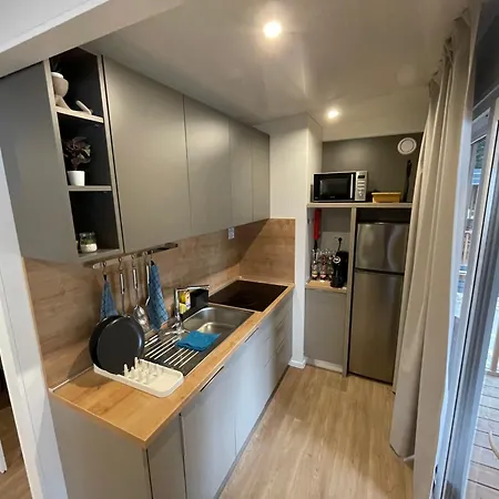 Anaida Mobile Homes شقة